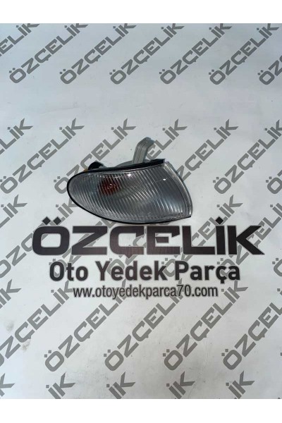 Accent Si̇nyal Lambasi Sağ 98-99