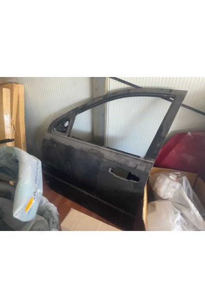 Ki̇a Sorento Ön Sol Kapi Cikma 02-09 Si̇yah  76003-3E111