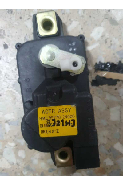 Merkezi̇ Ki̇li̇t Motoru Arka Sol Excel 90-94 Mobi̇s