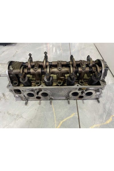 Mazda 626 Si̇li̇ndi̇r Kapagi Çikma Orji̇nal F6