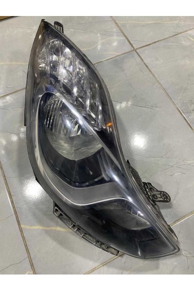 Hyundai̇ İx20 Sag Far  2011-