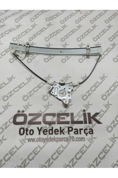 Kriko On Cam Sag Otomatik Ucgen Accent 95-99