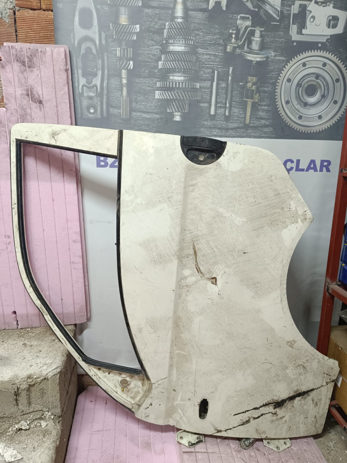 H100 Ön Kapi Sol Dolu (Çıkma)