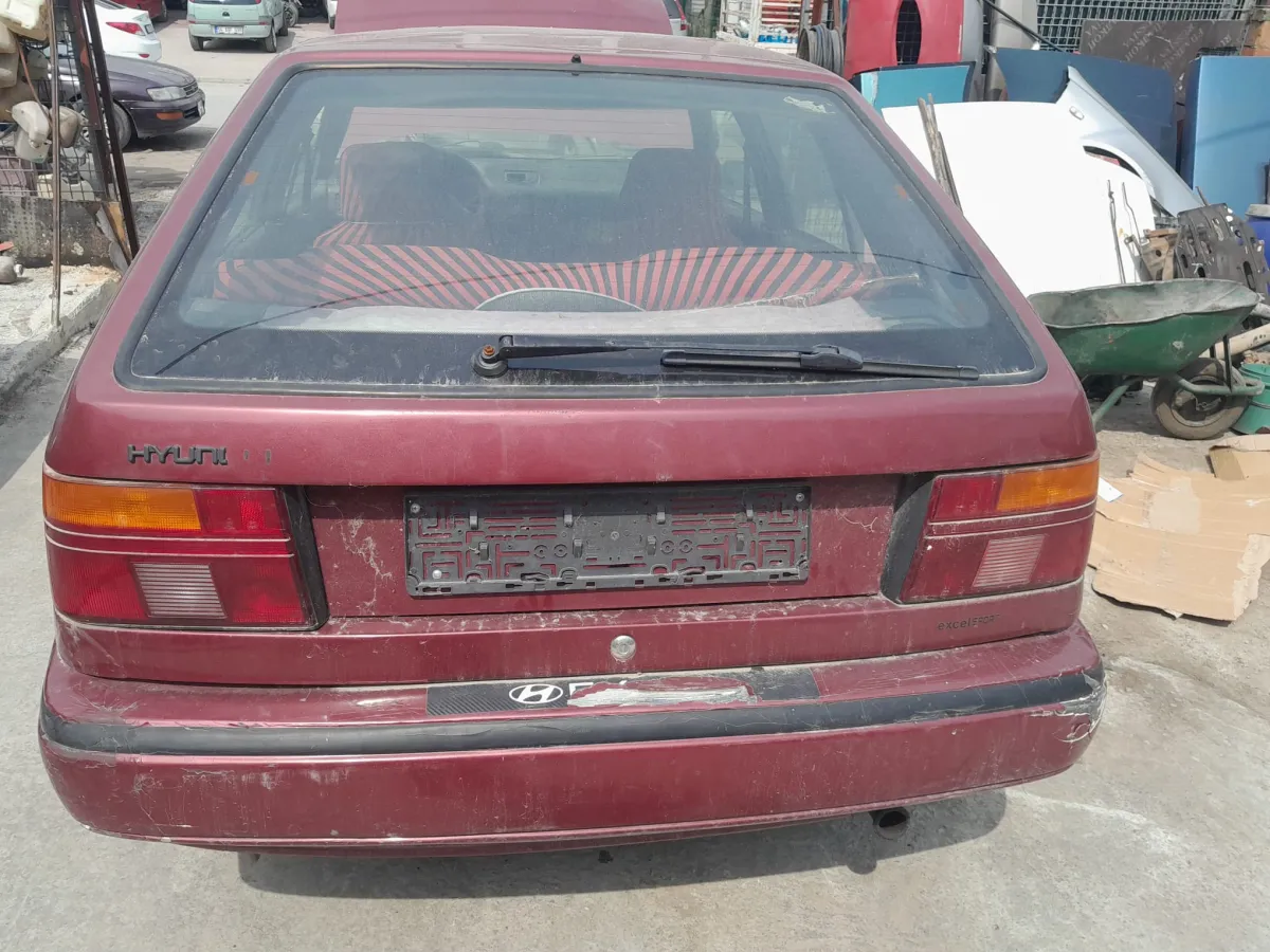 Hyundai Excel Hactback Arka Bagaj Kapagı