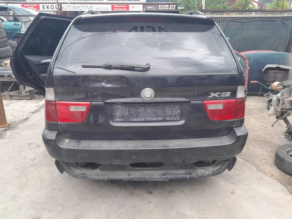 BMW X5 Çıkma Yedek Parça Motor Şanzuman Kaporta