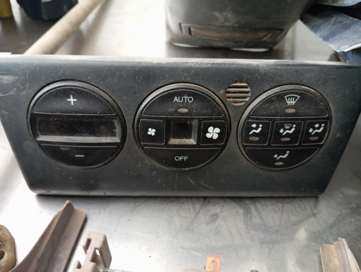 Opel Vectra B Kasa Dijital Klima Paneli